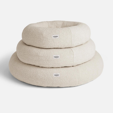 Teddy London - Round Boucle Bed