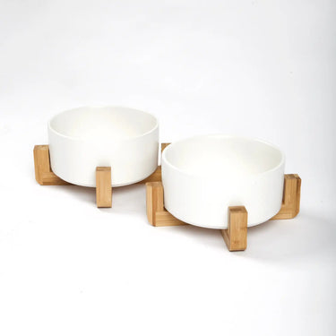 Int. Pets - Dog Bowl with wooden stand